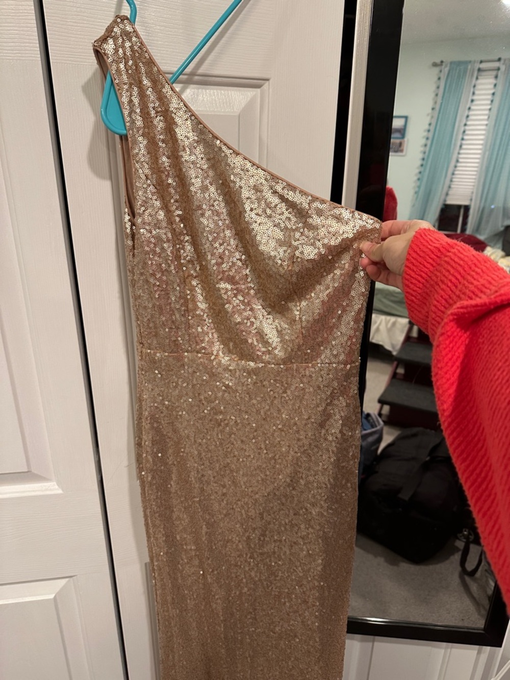 One-Shoulder Sequin Gown in Gold